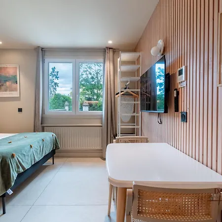 Apartmán Montparnasse With Ac 11 To 14m2 In A Prime Location