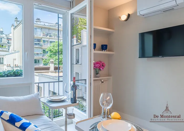 Montparnasse With Ac 11 To 14m2 In A Prime Location Διαμέρισμα