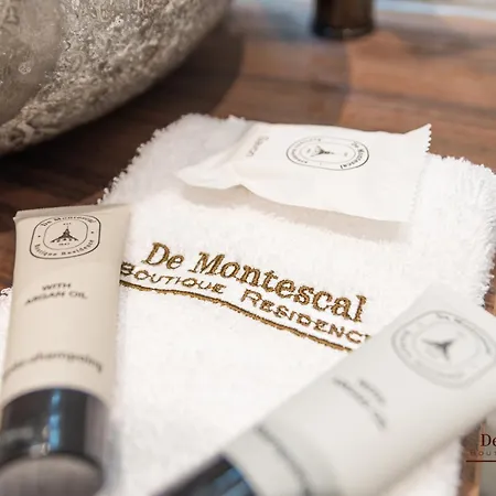 Appartamento Montparnasse Central Studio With Ac 11 To 14M2 In A Prime Location Parigi