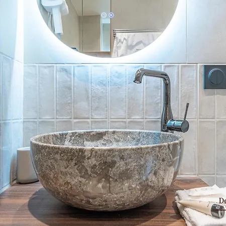 Montparnasse Central Studio With Ac 11 To 14M2 In A Prime Location Appartamento *