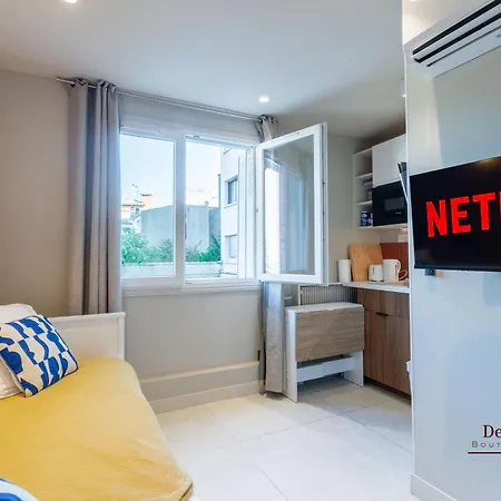 Montparnasse Central Studio With Ac 11 To 14M2 In A Prime Location * Parigi