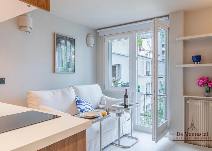 Montparnasse With Ac 11 To 14m2 In A Prime Location شقة