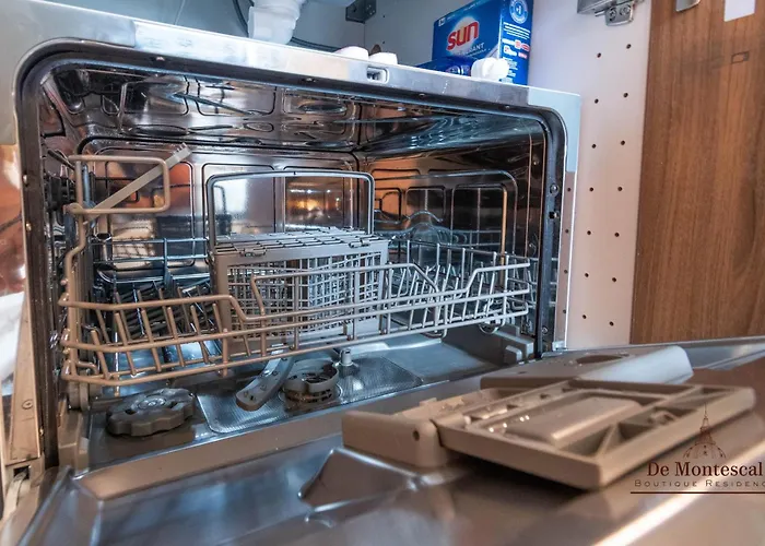 Montparnasse With Ac 11 To 14m2 In A Prime Location * باريس