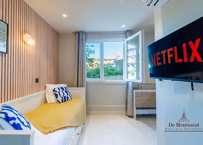 Montparnasse With Ac 11 To 14m2 In A Prime Location شقة